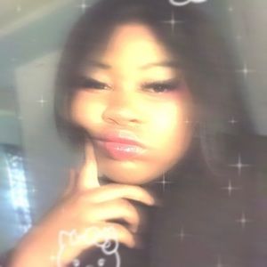 Meet your Posher, Jashae